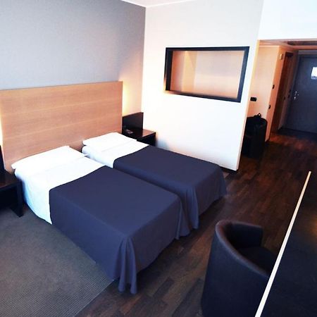 Golf Hotel Milano Opera Zewnętrze zdjęcie